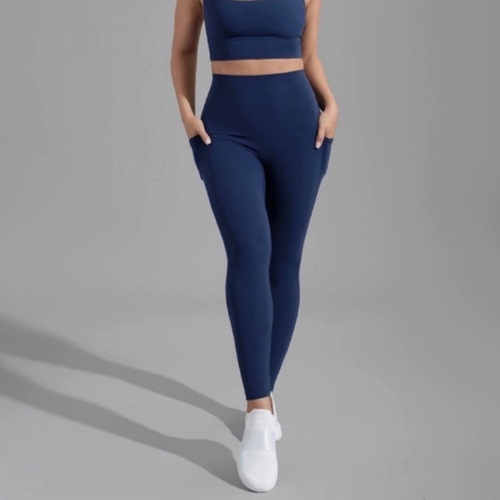🆕Buffbunny - Rosa Pocket Legging